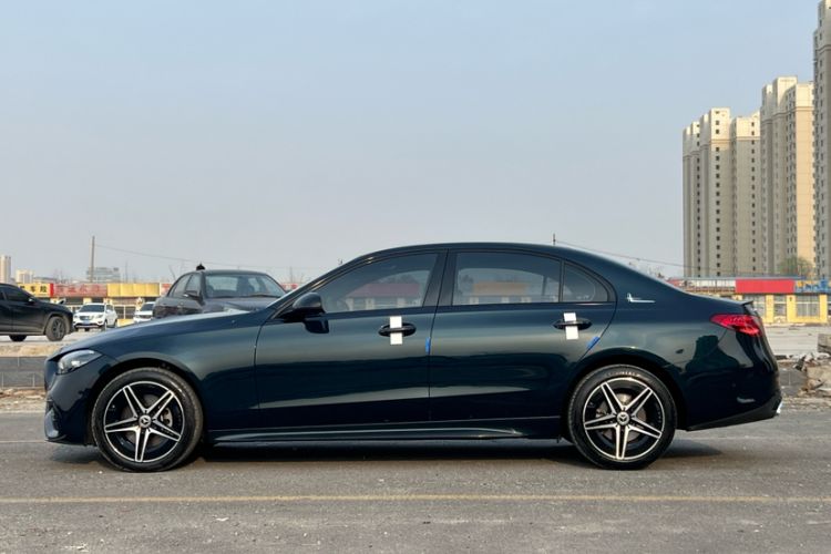 Used Mercedes-Benz C-Class 2023 Second Facelift C 260 L Starry Night Sports Edition Exterior 3
