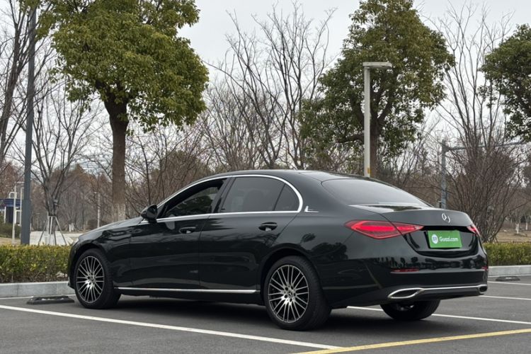Used Mercedes-Benz C-Class 2023 Facelift C 260 L Exterior 4