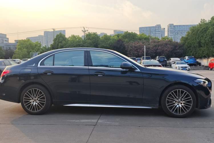 Used Mercedes-Benz C-Class 2023 C 260 L Sport Edition Exterior 4