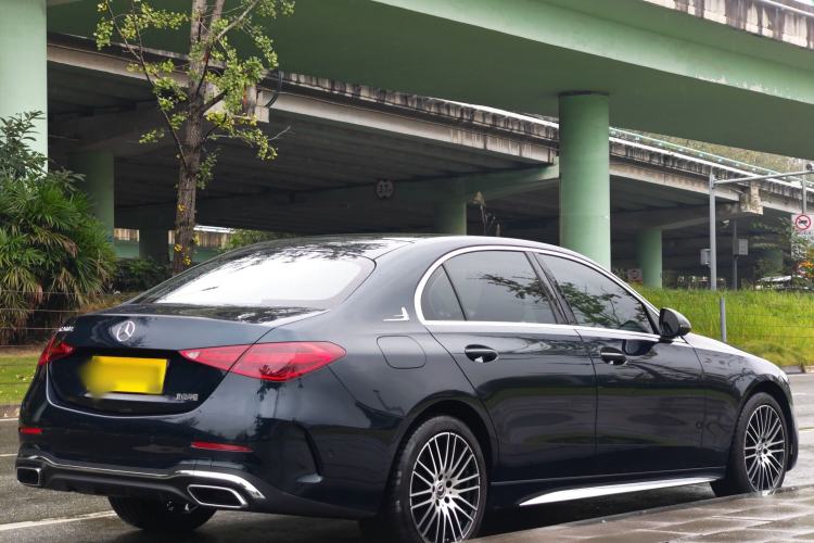 Used Mercedes-Benz C-Class 2023 Second Facelift C 260 L Sport Edition Exterior 4