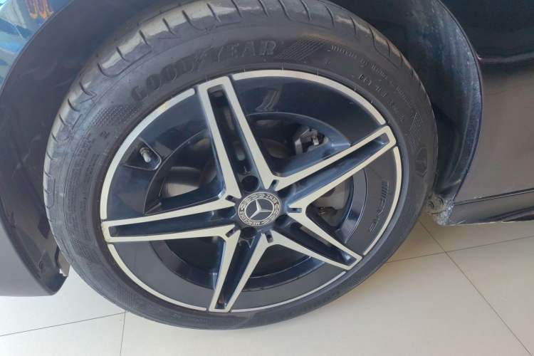 Used Mercedes-Benz C-Class 2023 Restyled C 260 L Night Edition Sports Version Exterior 4