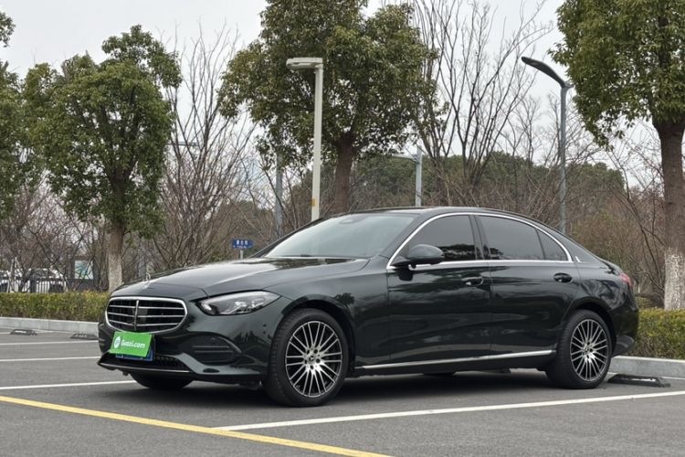 Used Mercedes-Benz C-Class 2023 Facelift C 260 L Exterior 6