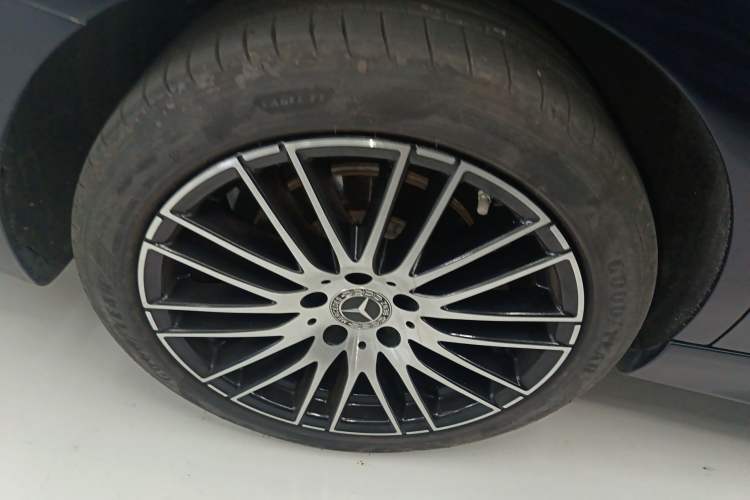 Used Mercedes-Benz C-Class 2023 Second Facelift C 260 L Sport Edition Exterior 8