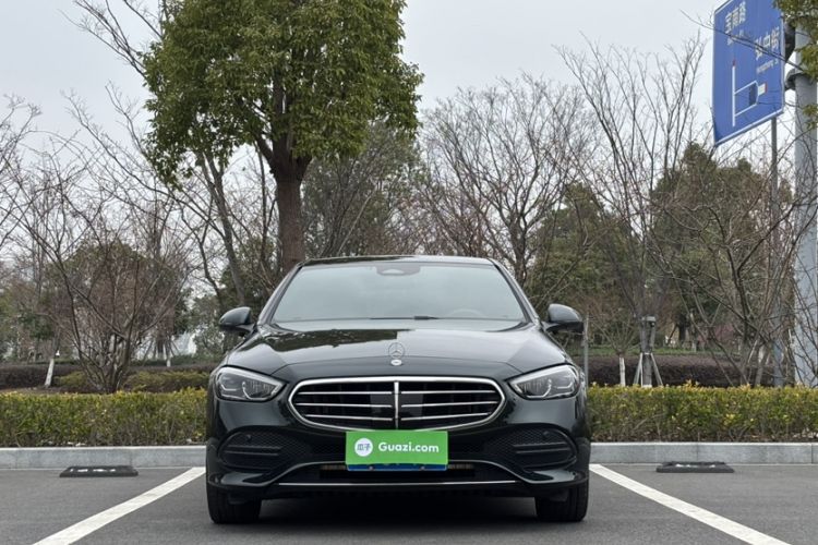 Used Mercedes-Benz C-Class 2023 Facelift C 260 L Exterior 8