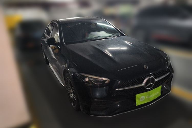 Used Mercedes-Benz C-Class 2023 Second Facelift C 260 L Sport Edition Front Right 45 Deg