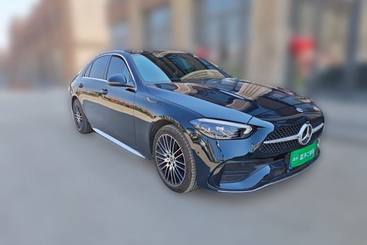 Used Mercedes-Benz C-Class 2023 Second Facelift C 260 L Sport Edition Front Right 45 Deg