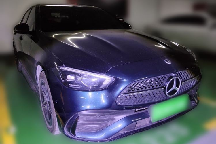 Used Mercedes-Benz C-Class 2023 Restyled C 260 L Night Edition Sports Version Front Right 45 Deg