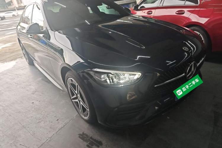 Used Mercedes-Benz C-Class 2023 Restyled C 260 L Night Edition Sports Version Front Right 45 Deg