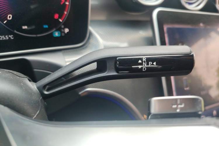 Used Mercedes-Benz C-Class 2023 C 260 L Sport Edition Gear Lever