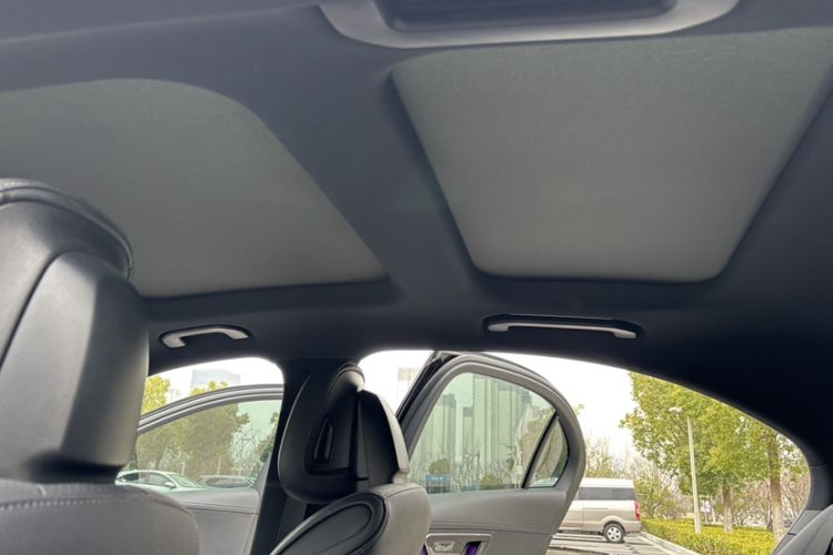 Used Mercedes-Benz C-Class 2023 Facelift C 260 L Headliner