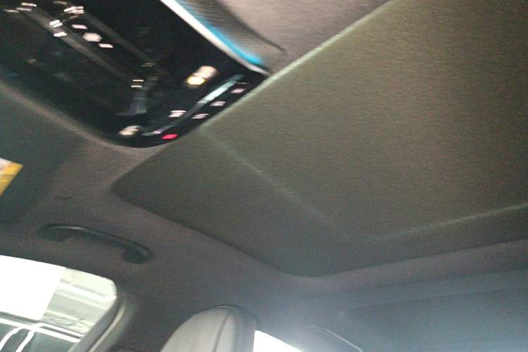 Used Mercedes-Benz C-Class 2023 Second Facelift C 260 L Sport Edition Headliner