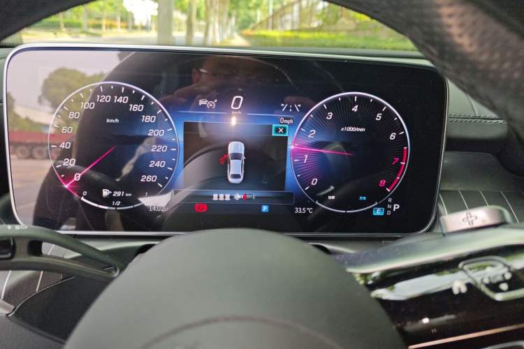 Used Mercedes-Benz C-Class 2023 Restyled C 260 L Sport Edition Instrument Cluster