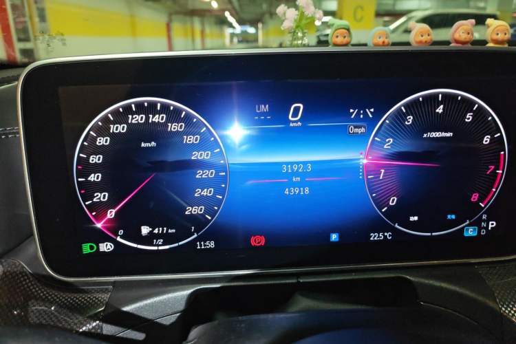 Used Mercedes-Benz C-Class 2023 C 260 L Bright Night Sports Edition Instrument Cluster