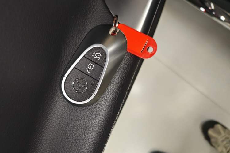 Used Mercedes-Benz C-Class 2023 Restyled C 260 L Sport Edition Interior 1