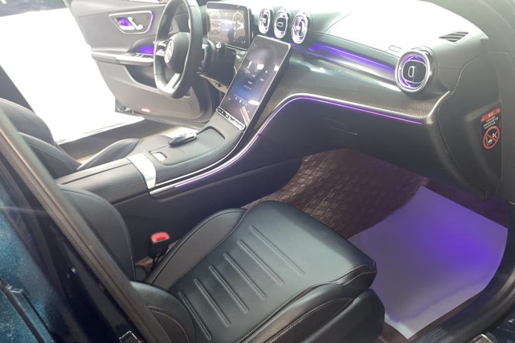 Used Mercedes-Benz C-Class 2023 C 260 L Bright Night Sports Edition Interior 2