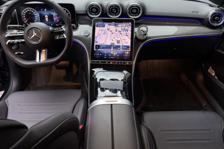 Used Mercedes-Benz C-Class 2023 Restyled C 260 L Night Edition Sports Version Interior 2