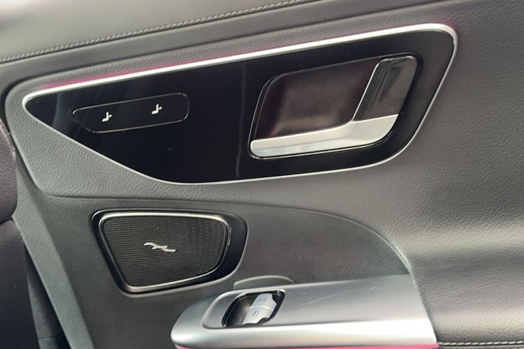 Used Mercedes-Benz C-Class 2023 Restyled C 260 L Sport Edition Interior 3