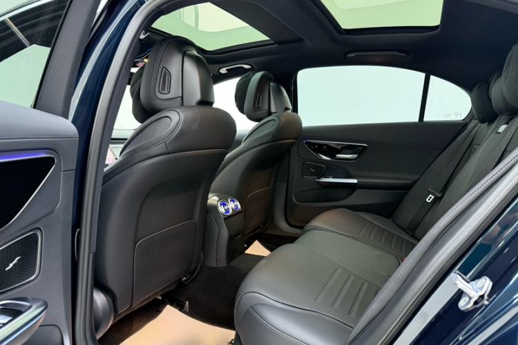 Used Mercedes-Benz C-Class 2023 Restyled C 260 L Sport Edition Interior 3