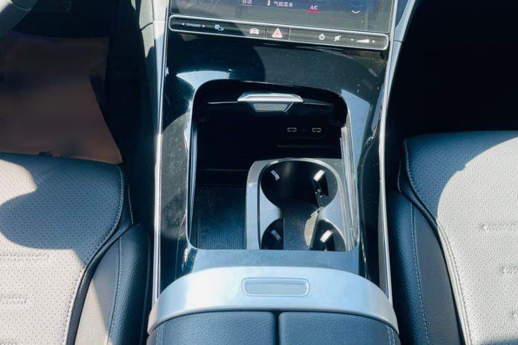 Used Mercedes-Benz C-Class 2023 C 260 L Sport Edition Interior 5
