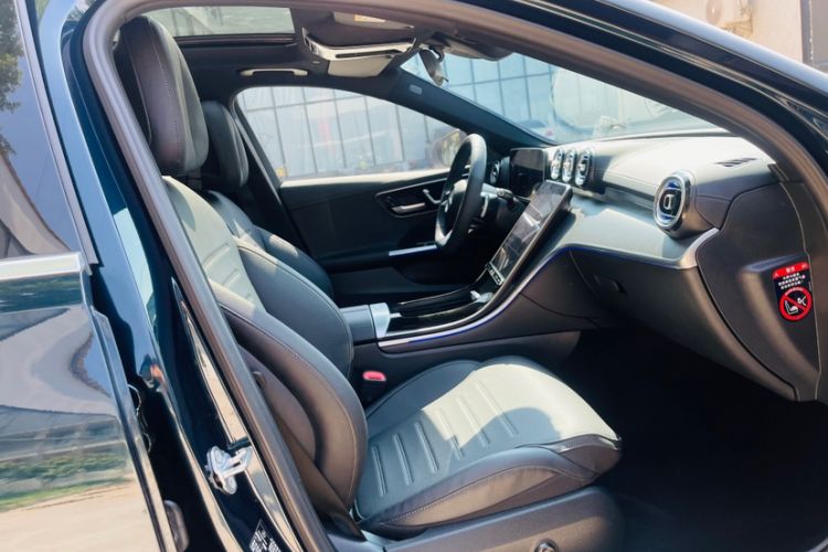 Used Mercedes-Benz C-Class 2023 C 260 L Sport Edition Interior 9