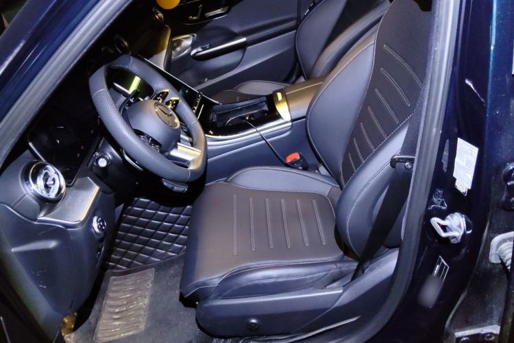 Used Mercedes-Benz C-Class 2023 Restyled C 260 L Night Edition Sports Version Left Front Seat