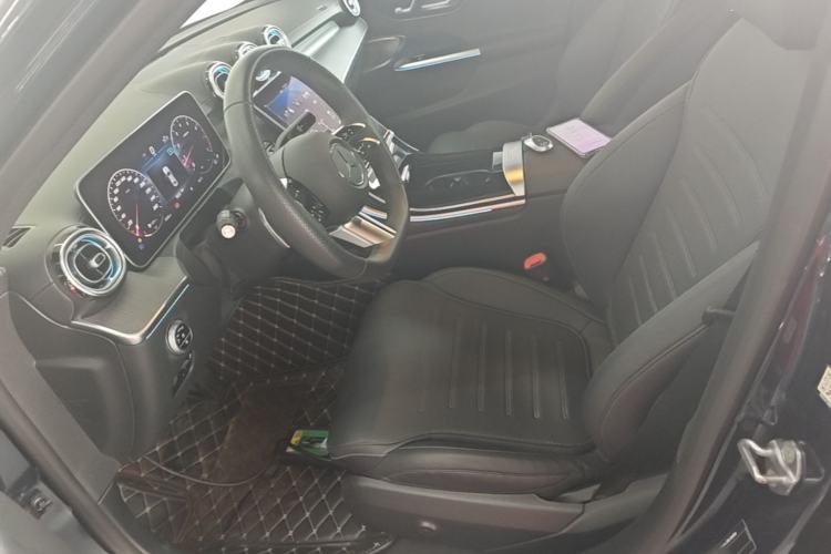 Used Mercedes-Benz C-Class 2023 Restyled C 260 L Night Edition Sports Version Left Front Seat