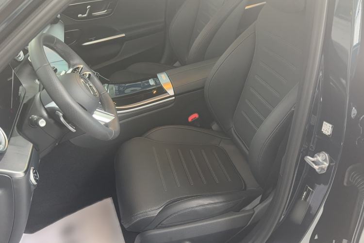 Used Mercedes-Benz C-Class 2023 Restyled C 260 L Sport Edition Left Front Seat