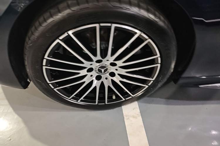Used Mercedes-Benz C-Class 2023 C 260 L Sport Edition Left Front Wheel Hub