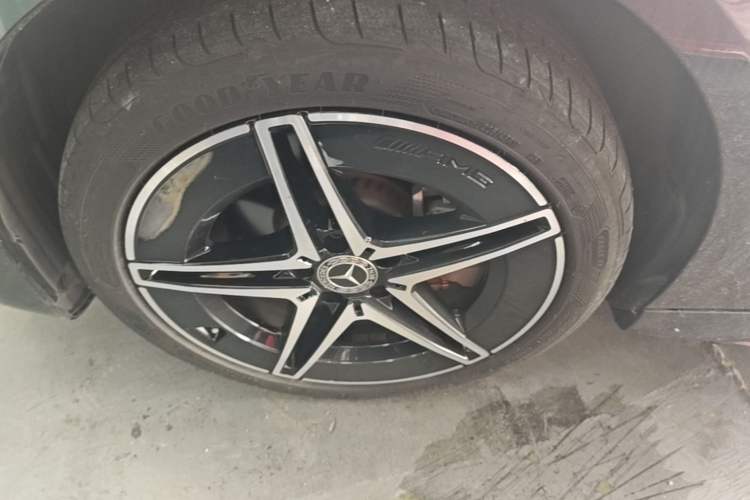 Used Mercedes-Benz C-Class 2023 Restyled C 260 L Night Edition Sports Version Left Front Wheel Hub
