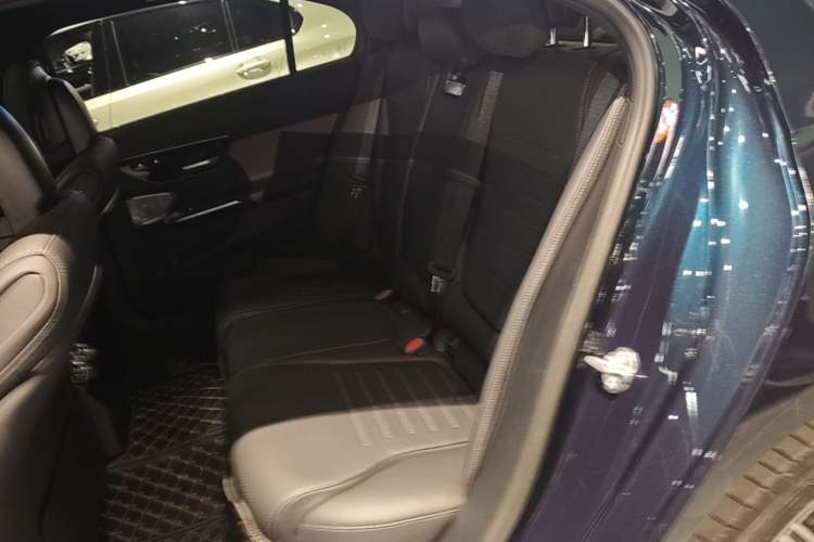 Used Mercedes-Benz C-Class 2023 Revised C 200 L Sport Edition Left Rear Seat