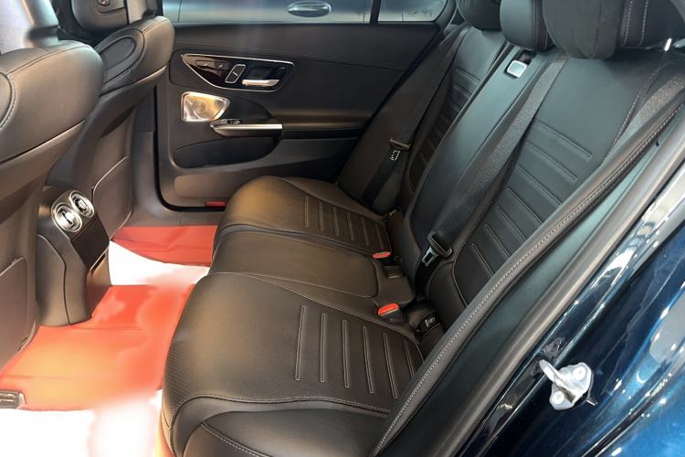 Used Mercedes-Benz C-Class 2023 Restyled C 260 L Night Edition Sports Version Left Rear Seat
