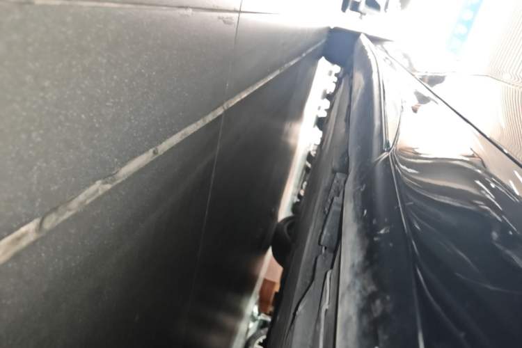 Used Mercedes-Benz C-Class 2023 C 260 L Sport Edition Left Side Sill