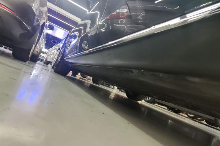 Used Mercedes-Benz C-Class 2023 Facelift C 260 L Left Side Sill
