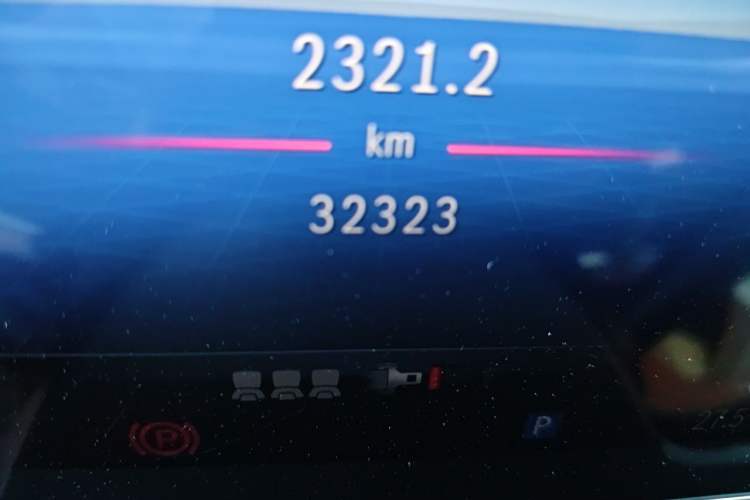 Used Mercedes-Benz C-Class 2023 Second Facelift C 260 L Sport Edition Odometer Close Up