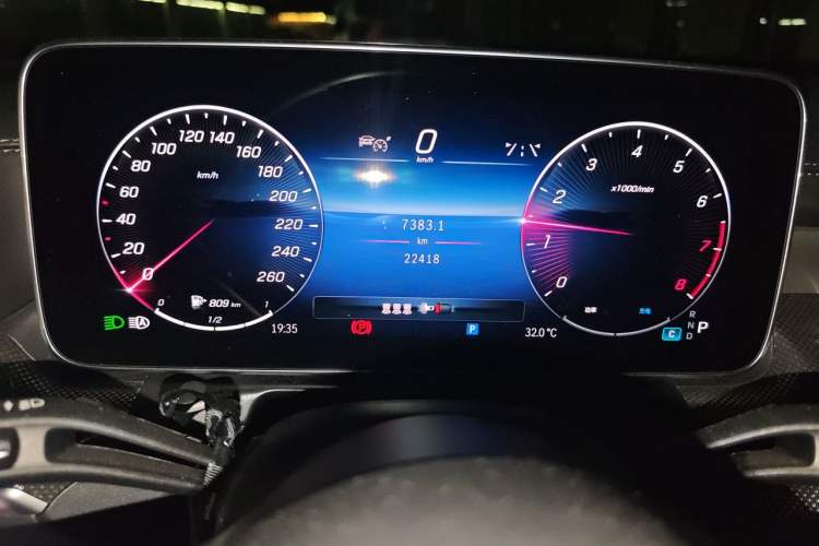Used Mercedes-Benz C-Class 2023 C 260 L Sport Edition Odometer Close Up
