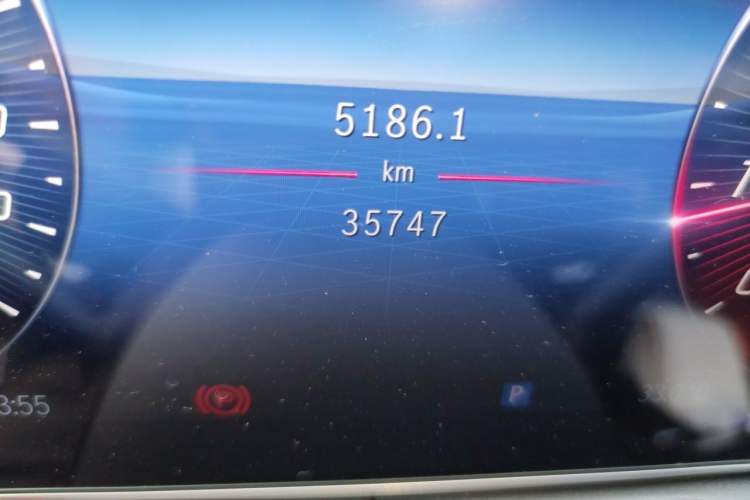 Used Mercedes-Benz C-Class 2023 C 260 L Sport Edition Odometer Close Up