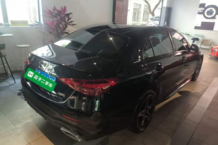 Used Mercedes-Benz C-Class 2023 Restyled C 260 L Night Edition Sports Version Rear Right 45 Deg