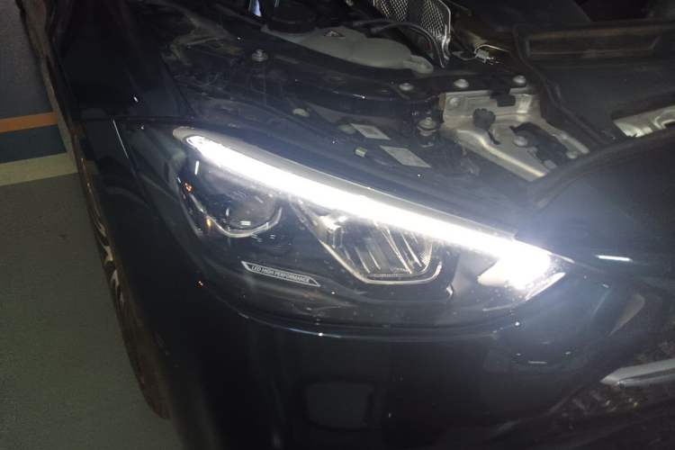 Used Mercedes-Benz C-Class 2023 C 260 L Right Front Headlight