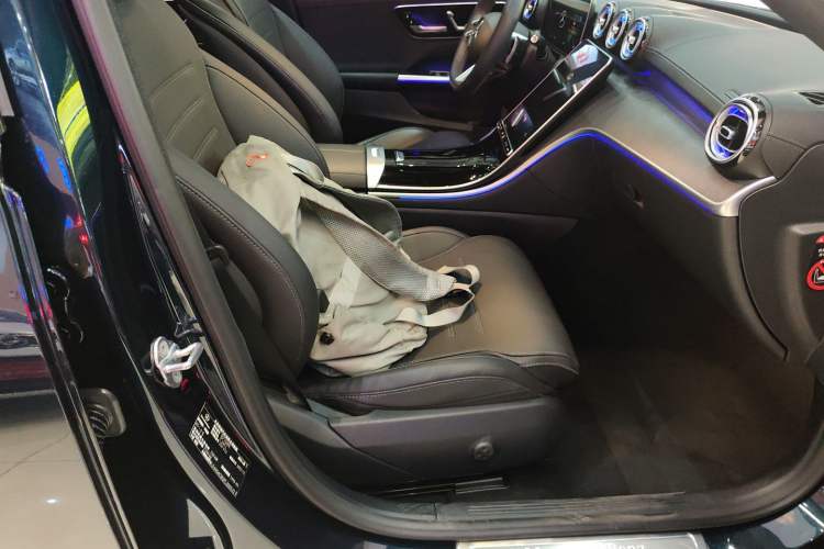 Used Mercedes-Benz C-Class 2023 C 260 L Sport Edition Right Front Seat