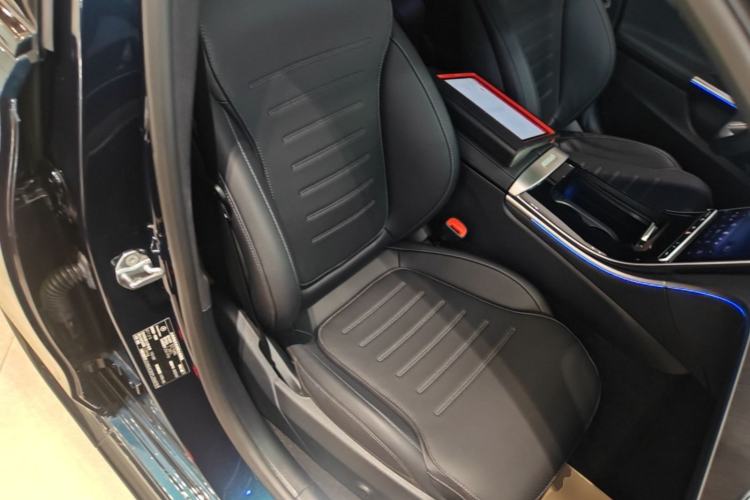 Used Mercedes-Benz C-Class 2023 C 260 L Bright Night Sports Edition Right Front Seat