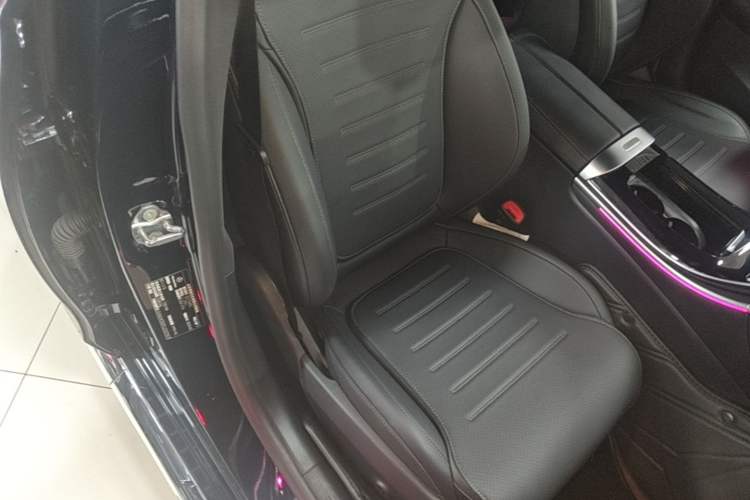 Used Mercedes-Benz C-Class 2023 Restyled C 260 L Sport Edition Right Front Seat