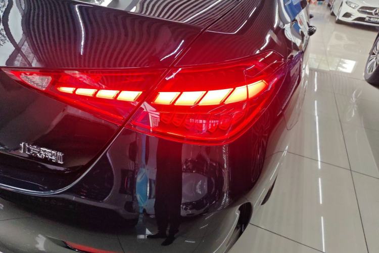 Used Mercedes-Benz C-Class 2023 C 260 L Sport Edition Right Rear Taillight