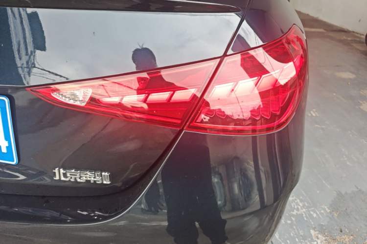 Used Mercedes-Benz C-Class 2023 Restyled C 260 L Night Edition Sports Version Right Rear Taillight
