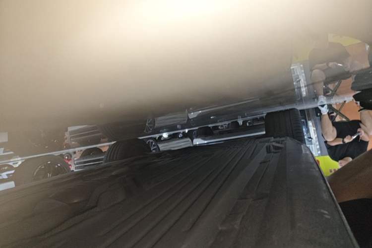 Used Mercedes-Benz C-Class 2023 Restyled C 260 L Sport Edition Right Side Sill