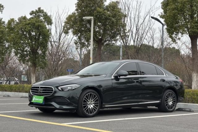 Mercedes-Benz C-Class 2023 Facelift C 260 L usado