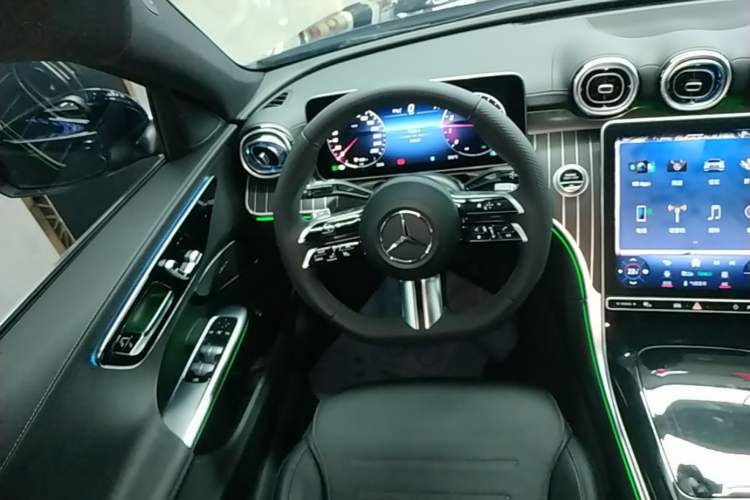 Used Mercedes-Benz C-Class 2023 C 260 L Sport Edition Steering Wheel