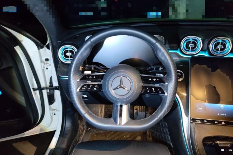 Used Mercedes-Benz C-Class 2023 Second Facelift C 260 L Sport Edition Steering Wheel