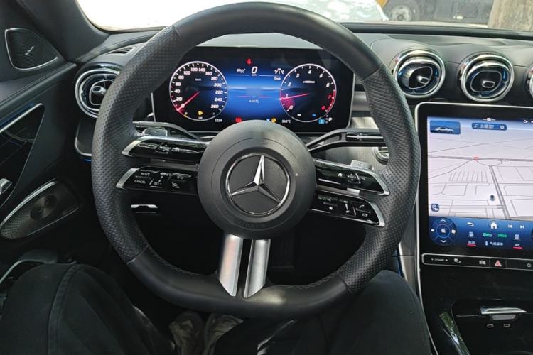 Used Mercedes-Benz C-Class 2023 C 260 L Bright Night Sports Edition Steering Wheel
