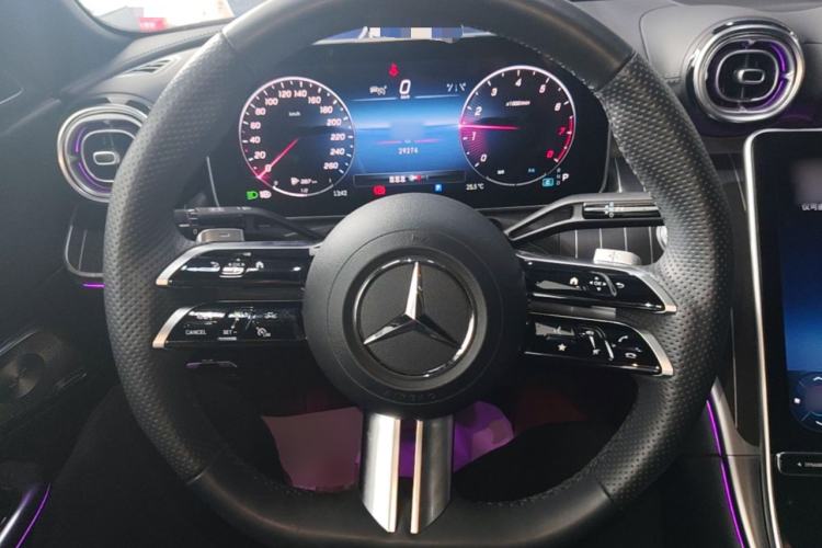 Used Mercedes-Benz C-Class 2023 Restyled C 260 L Night Edition Sports Version Steering Wheel