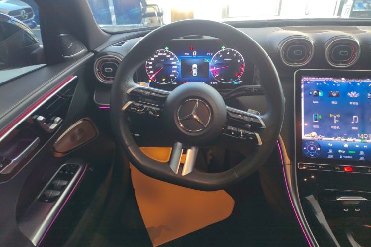 Used Mercedes-Benz C-Class 2023 Restyled C 260 L Night Edition Sports Version Steering Wheel